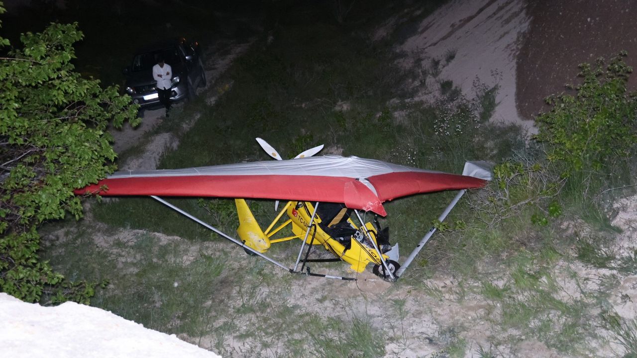 Microlight hava aracı zorunlu iniş yaptı: 2 yaralı