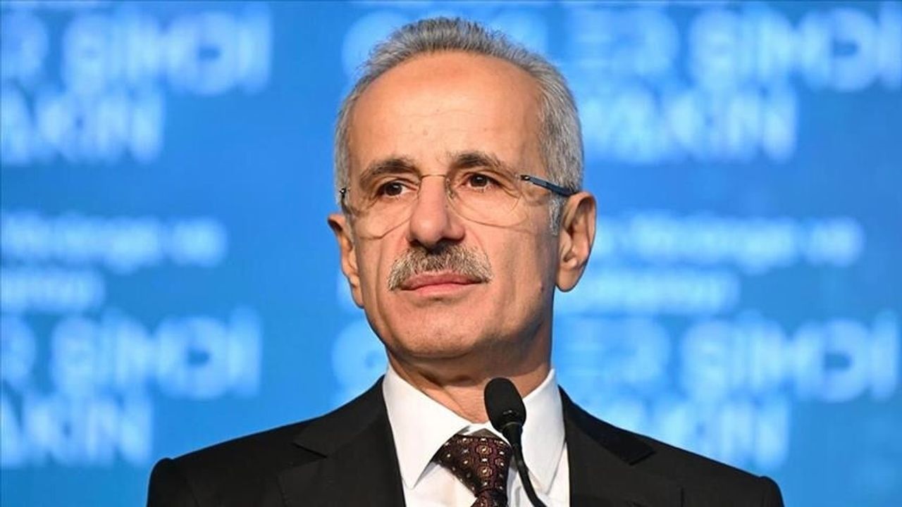 Bakan Uraloğlu duyurdu: Milyonlarca kullanıcısı bulunan uygulama yeniden erişime açılıyor