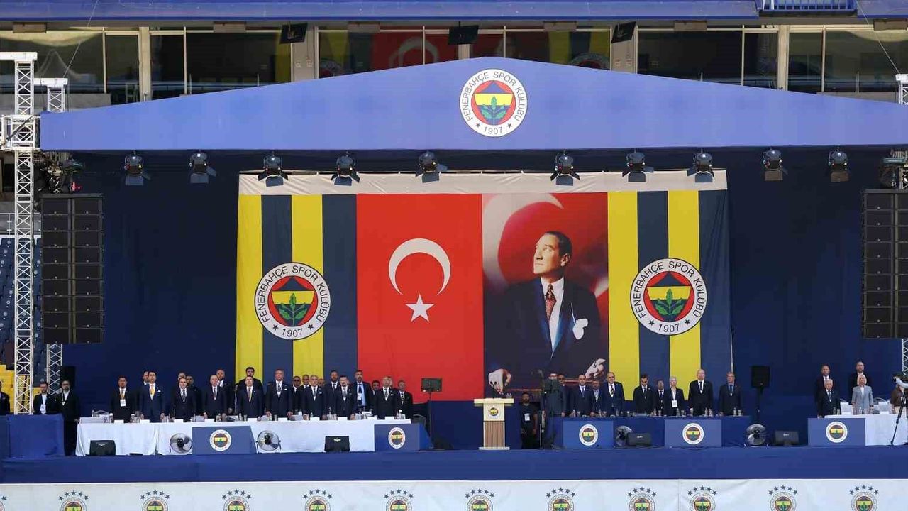 Fenerbahçe'nin borcu 26 milyar 202 milyon TL