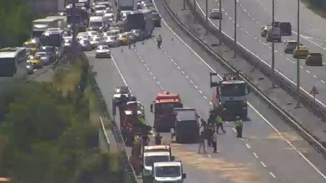 Zincirlime trafik kazası: 6 yaralı