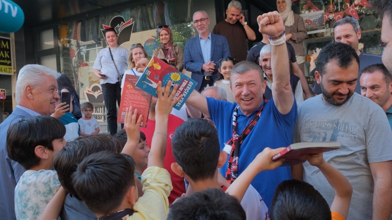 Türk futbolunun efsane ismi Tanju Çolak Yozgat’ta!