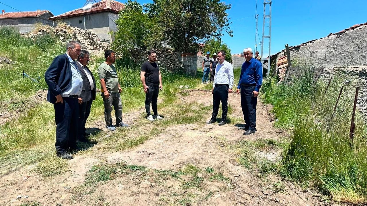 Sarıkaya Kaymakamı Demirkıran köylerde yürütülen ç
