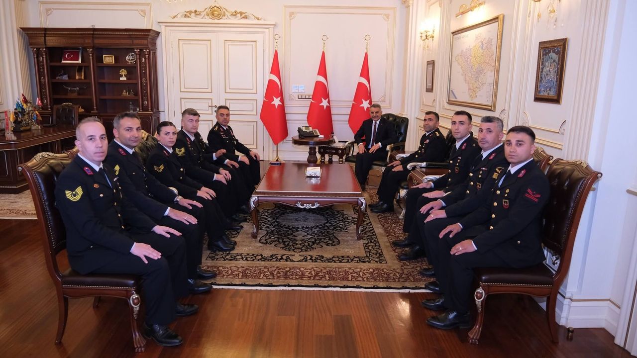 Vali Özkan, Jandarma Teşkilatı’nı makamında kabul 