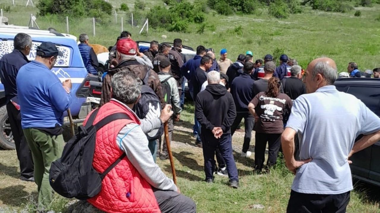 Kayıp vatandaşı arama çalışmaları sürüyor