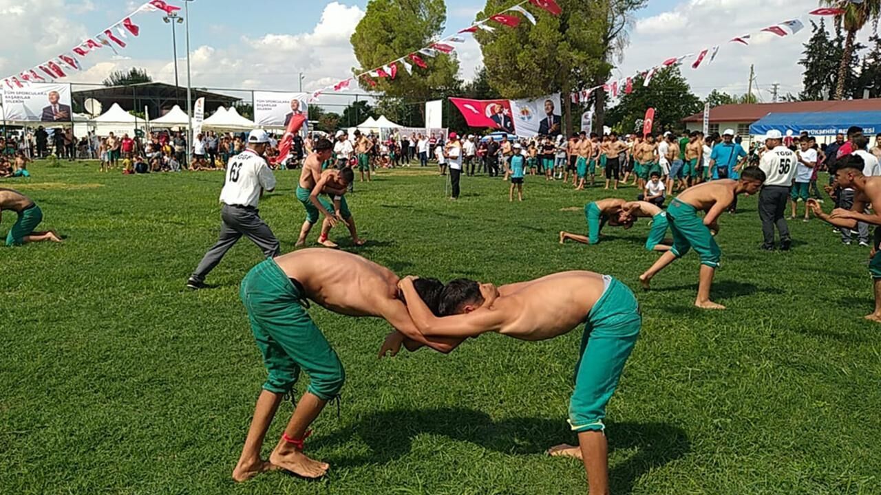 Yozgat'ta Güreş Türkiye birinciliği başlıyor