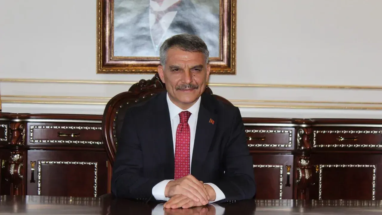 Yozgat Valisi Özkan’dan YKS’ye girecek öğrencilere başarı mesajı