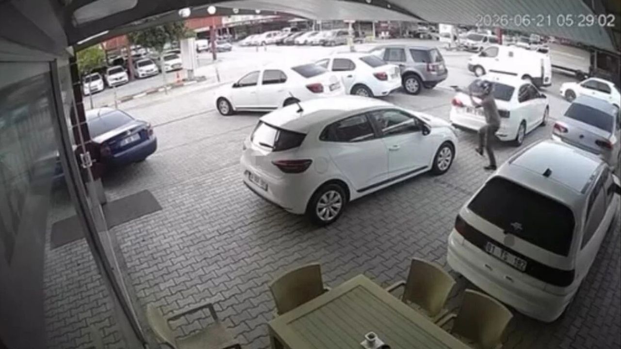 Otomotiv işletmesine silahlı saldırı: 10’a yakın araç zarar gördü