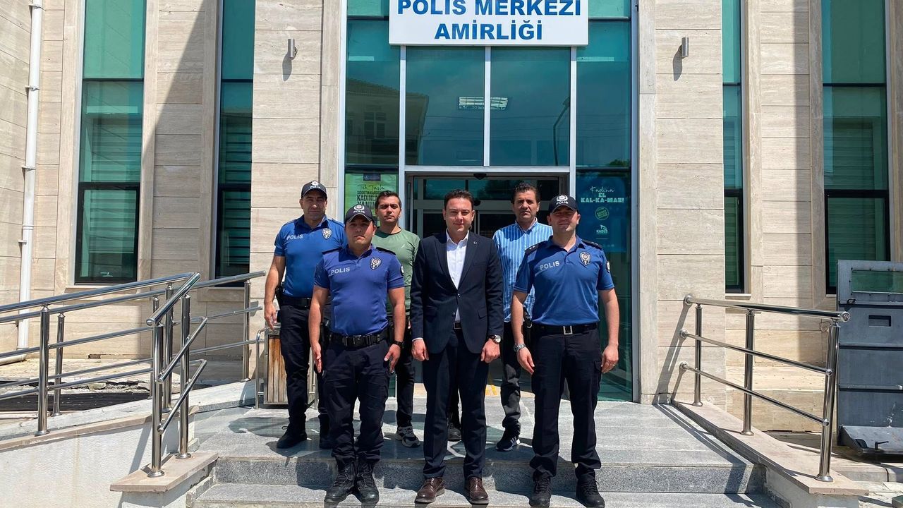 Saraykent Kaymakamı Öztürk’ten veda ziyaretleri