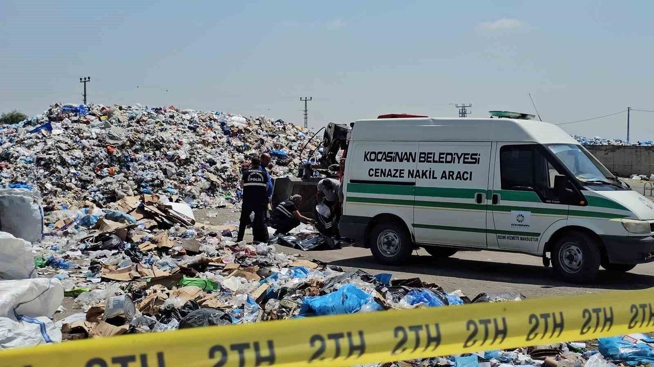 Kepçenin altında kalan işçi öldü
