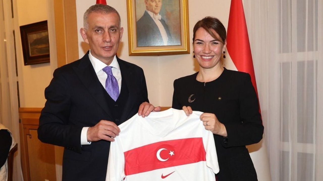 İbrahim Hacıosmanoğlu’nun eşi kimdir? Hatice Hacıosmanoğlu kimdir?