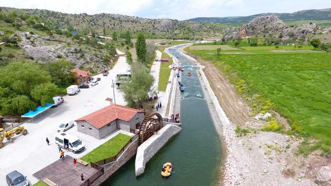 Çekerek'te rafting alanında festival coşkusu