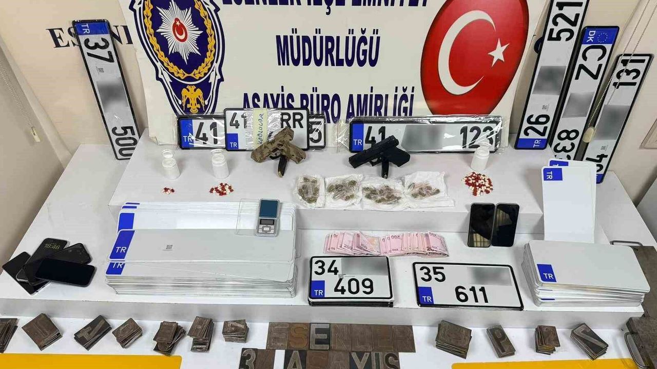 Sahte plaka basımı yapılan adrese operasyon yapıldı: 4 gözaltı