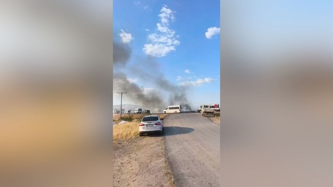Arazi yangını paniğe sebep oldu