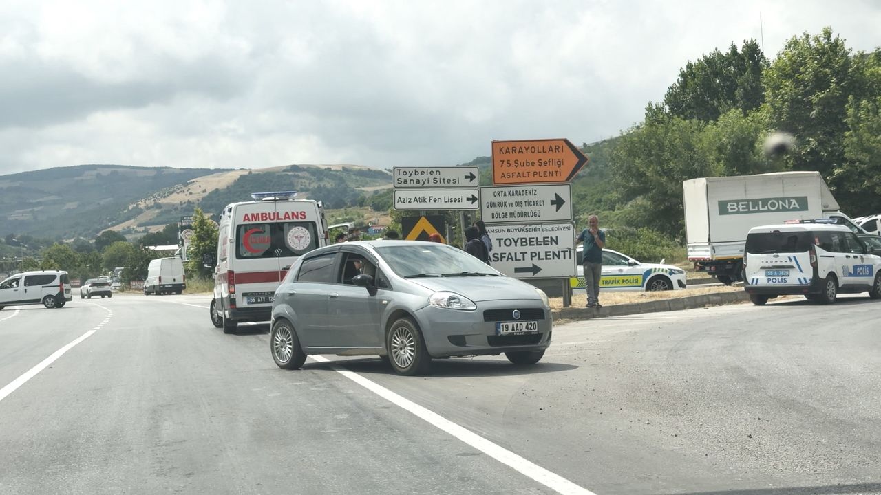 Kontrolden çıkan otomobil refüje çarptı: 1 yaralı