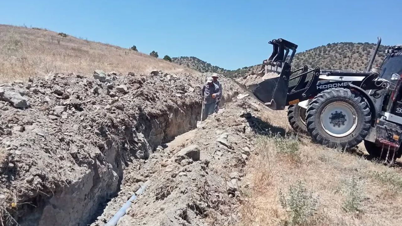 Aydıncık'ta içme suyu altyapısı yenileniyor