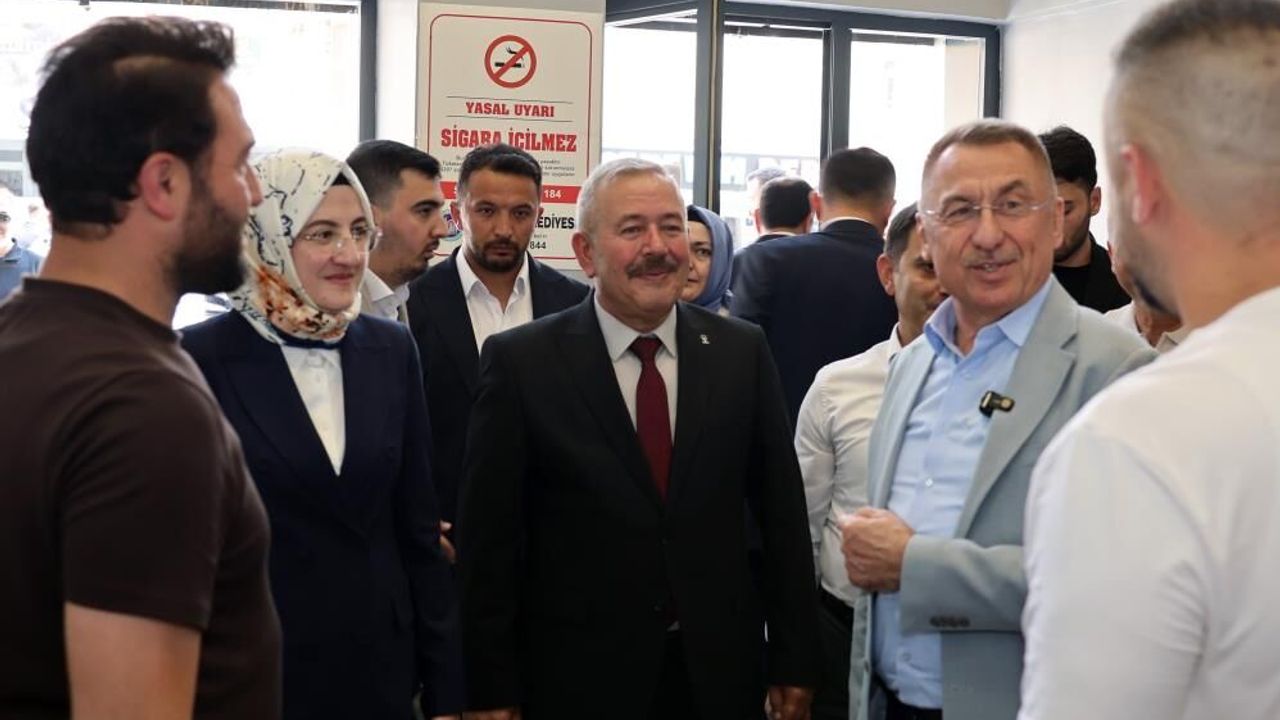 Fuat Oktay sanayicilerle bir araya geldi