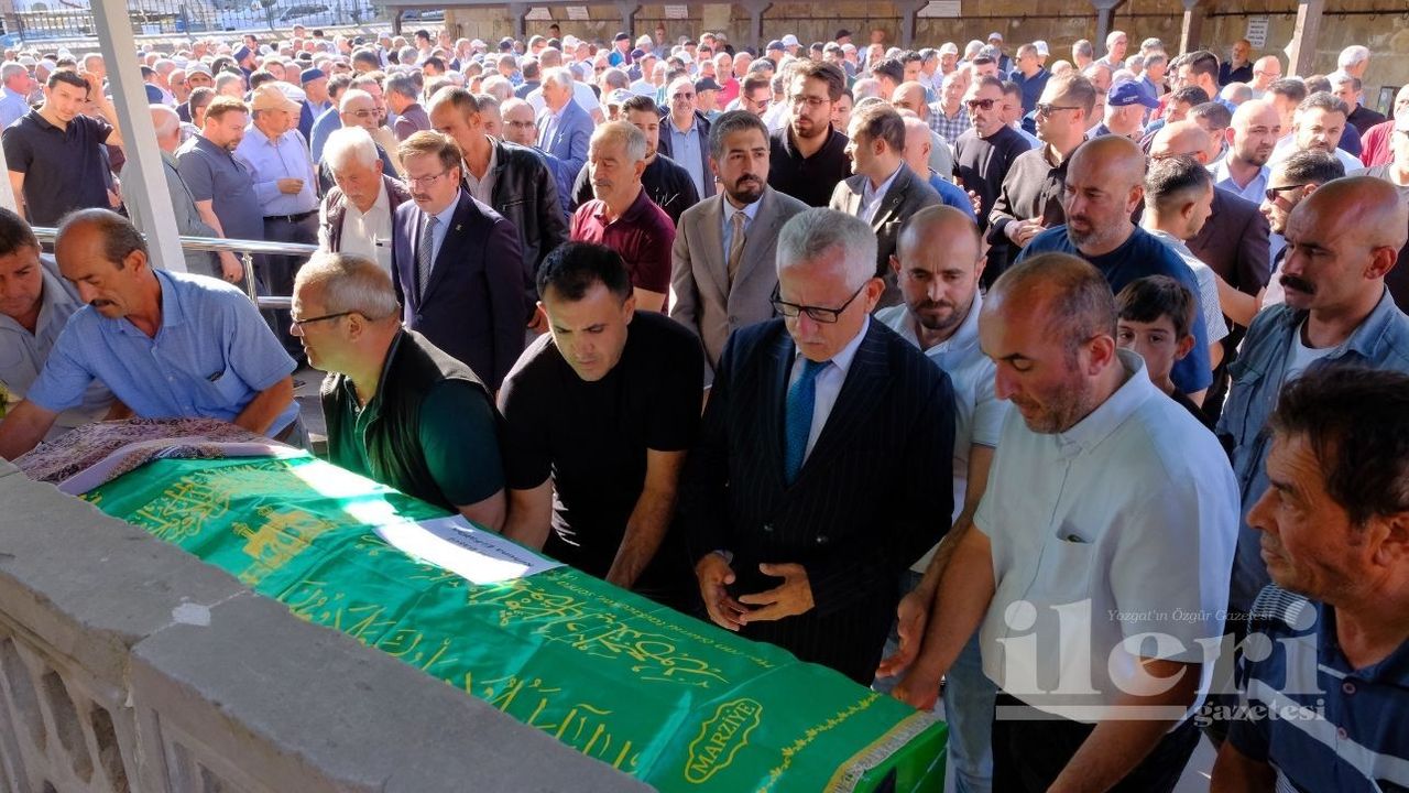 Mahi Başol dualarla son yolculuğuna uğurlandı