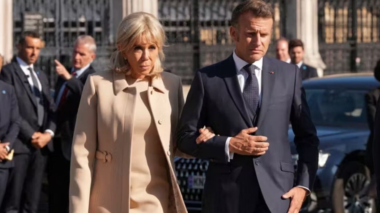 Emmanuel Macron'un eşi kimdir? Kaç yaşında? Eşiyle yaş farklı? Brigitte Macron kimdir? Çocukları kimdir? Serveti?
