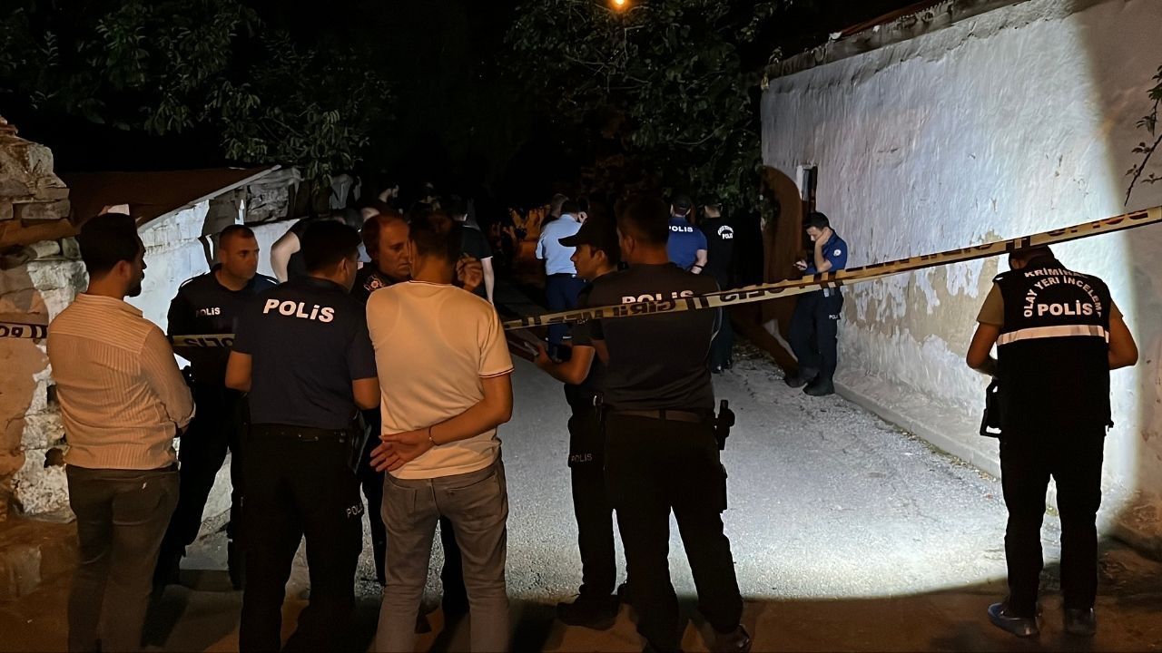 Korkunç olay! Kuyumcuyu öldürüp yaşamına son verdi