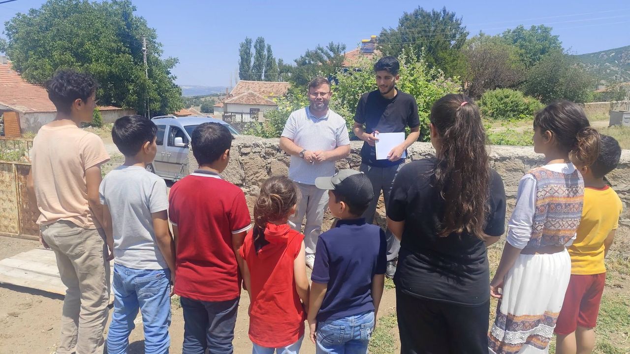 Akdağmadeni’nde yaz Kur’an kurslarına ziyaret