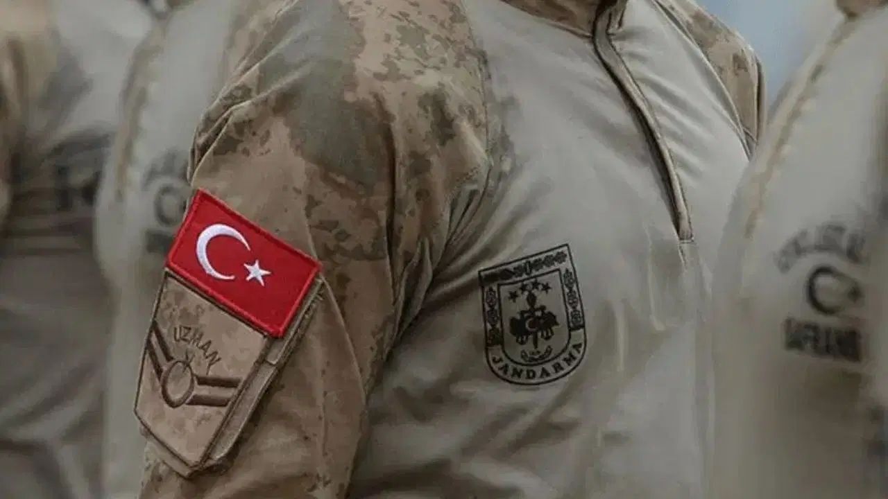 Resmî Gazete'de yayımlandı! Askerlikte şartlar tamamen değişti