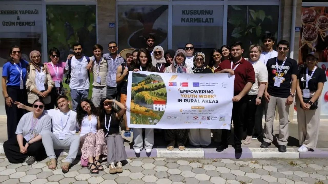 Erasmus+ projesi kapsamında Yozgat’ta buluşan uluslararası gençlik çalışanları Çekerek’i keşfetti