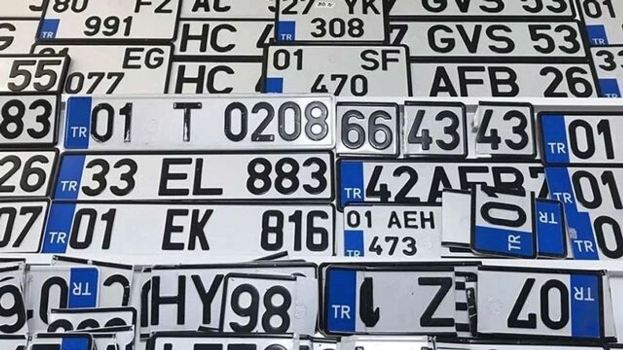 Plaka sistemi değişiyor! Yeni format masada