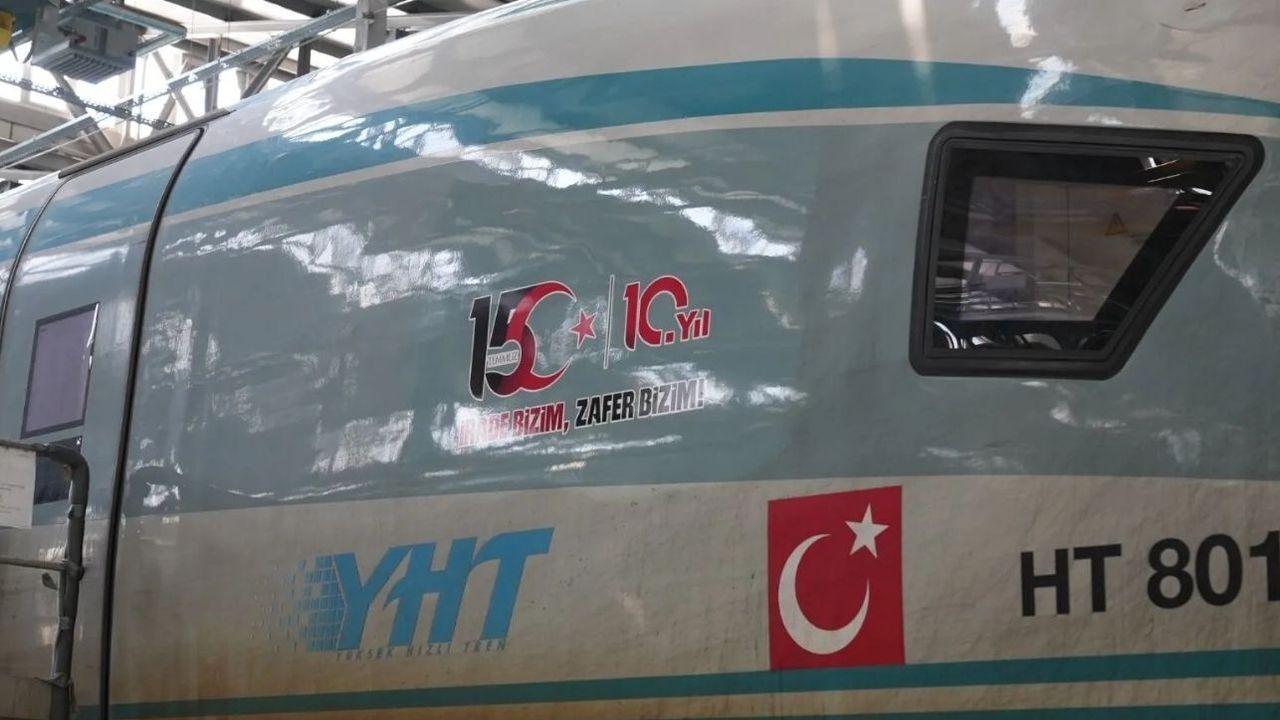15 Temmuz'un 10. yılına özel YHT'ler "İrade Bizim, Zafer Bizim" logosuyla raylara çıkacak