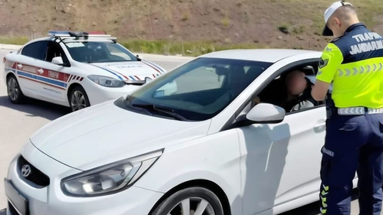 Yozgat'ta alkollü ve ehliyetsiz sürücüye ceza