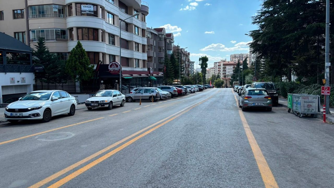 Kontrolünü kaybeden sürücü 7 otomobile çarptı