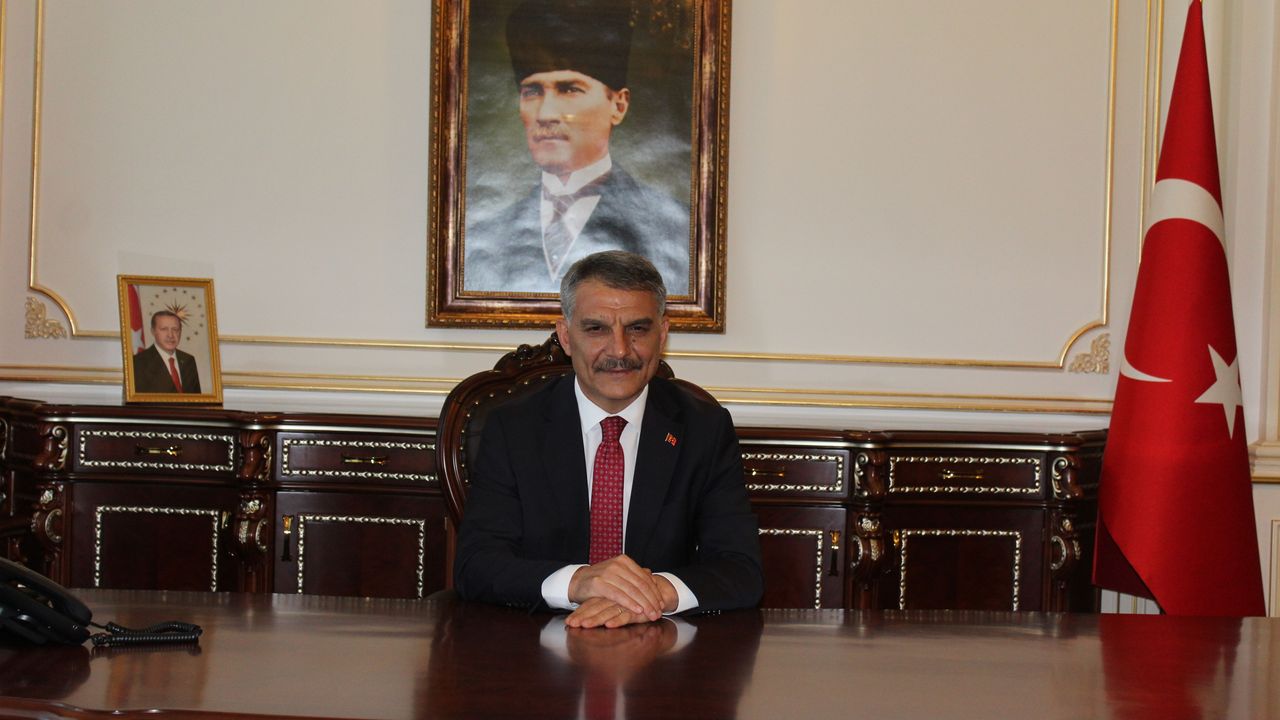 Yozgat Valisi Mehmet Ali Özkan: Milletimiz demokrasiye sahip çıktı