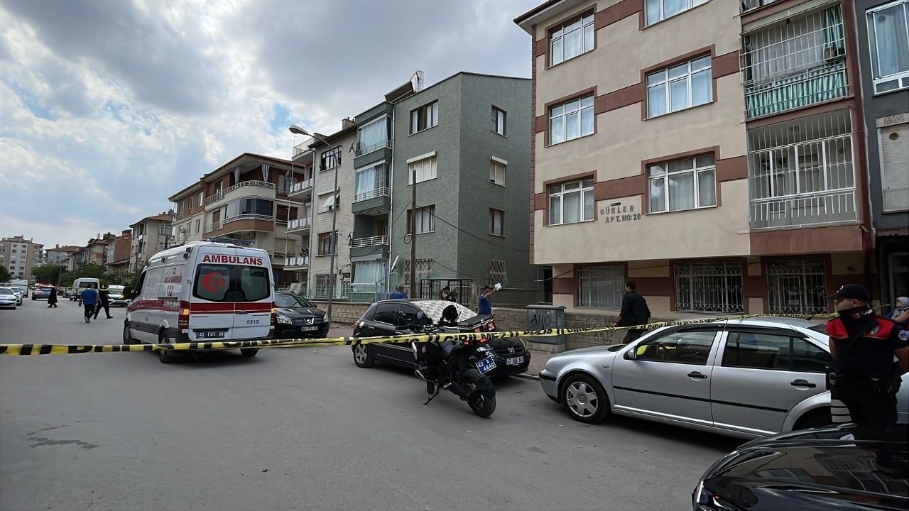 Üvey annesi ve kız kardeşini öldüren zanlı tutuklandı
