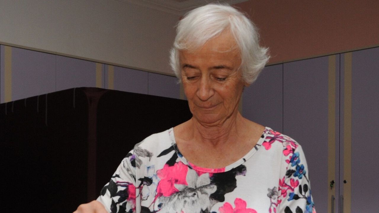 Olcay Baykal kimdir? Deniz Baykal'ın eşi Olcay Baykal neden öldü, kaç yaşındaydı?