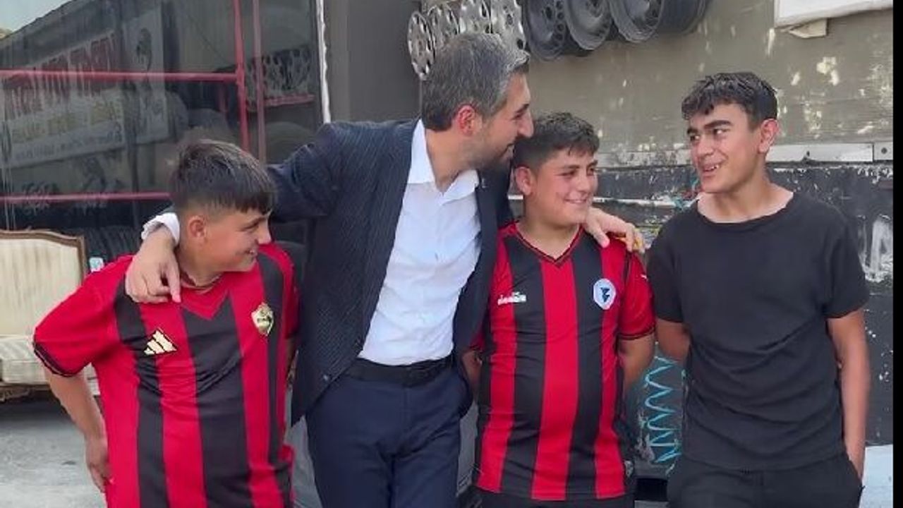 AK Parti Yozgat Merkez İlçe Başkanı Şimşek galerici esnafını ziyaret etti
