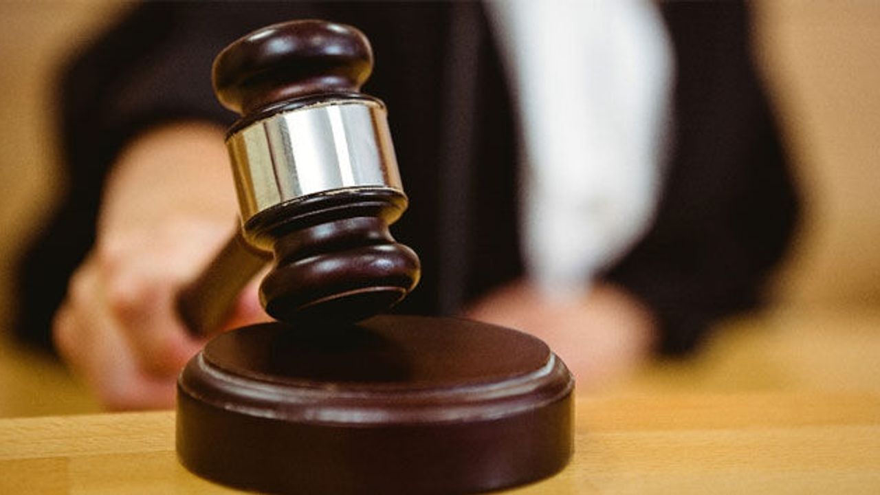 3 kişiyi öldürmekle suçlanıyordu: Hakim karşısına çıktı