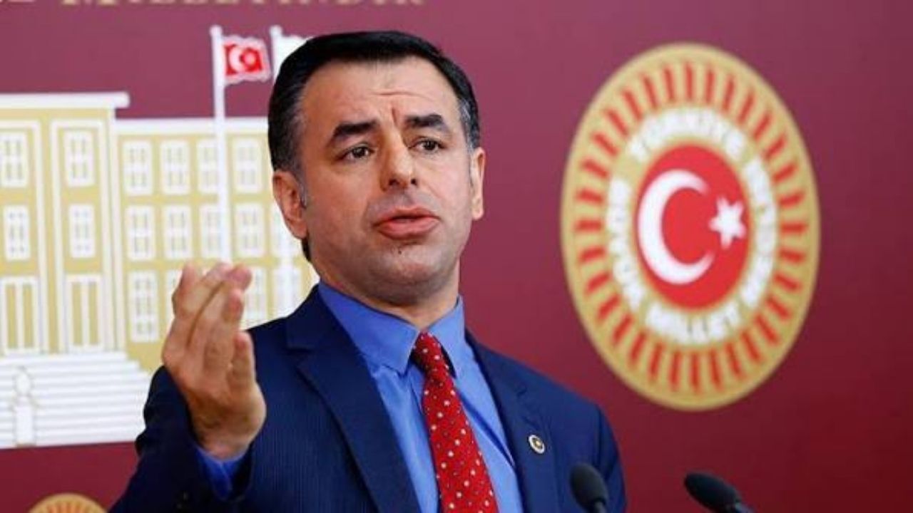 Eski CHP Milletvekili Barış Yarkadaş kimdir? Nereli, kaç yaşında, ne iş yapıyor?