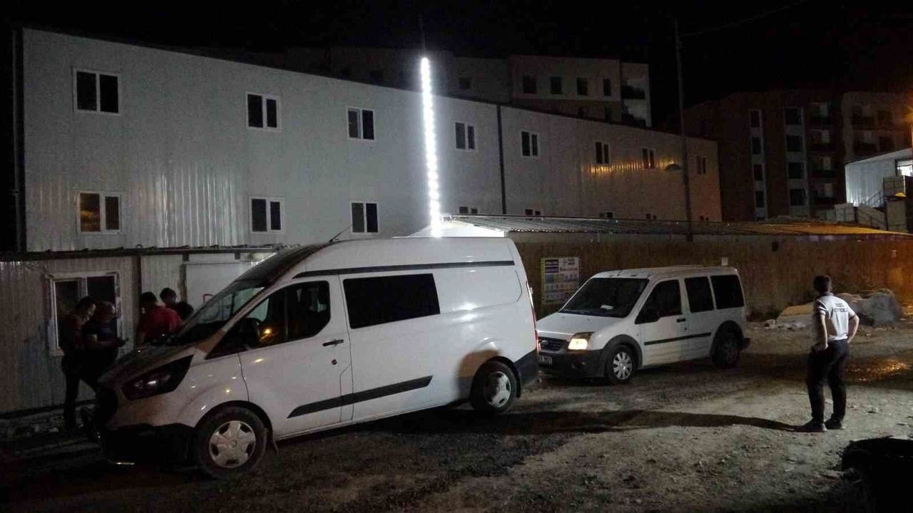 Şantiyede acı olay: İşçi asılı halde bulundu