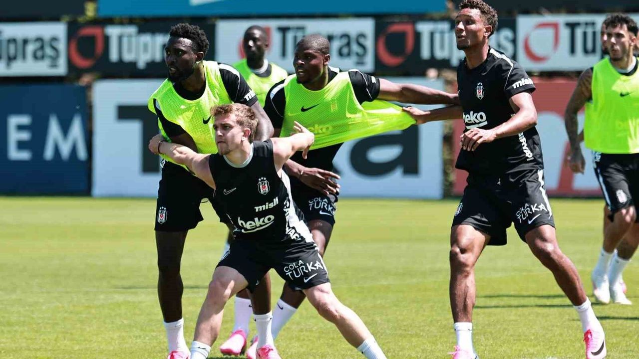 Beşiktaş'ta Hradec Kralove maçı hazırlıkları devam etti