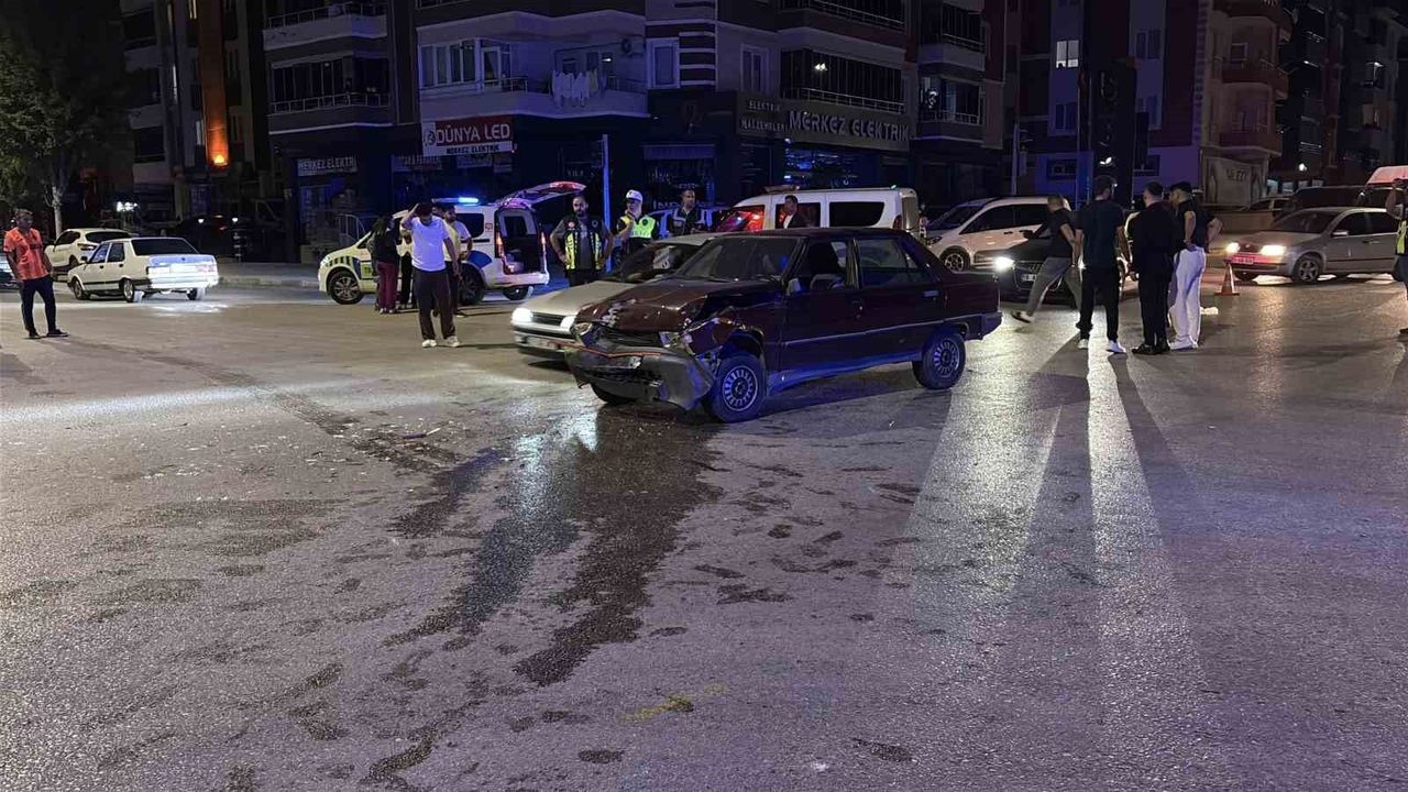Yardım etmek isteyen genç, alkollü sürücü tarafından darp edildi
