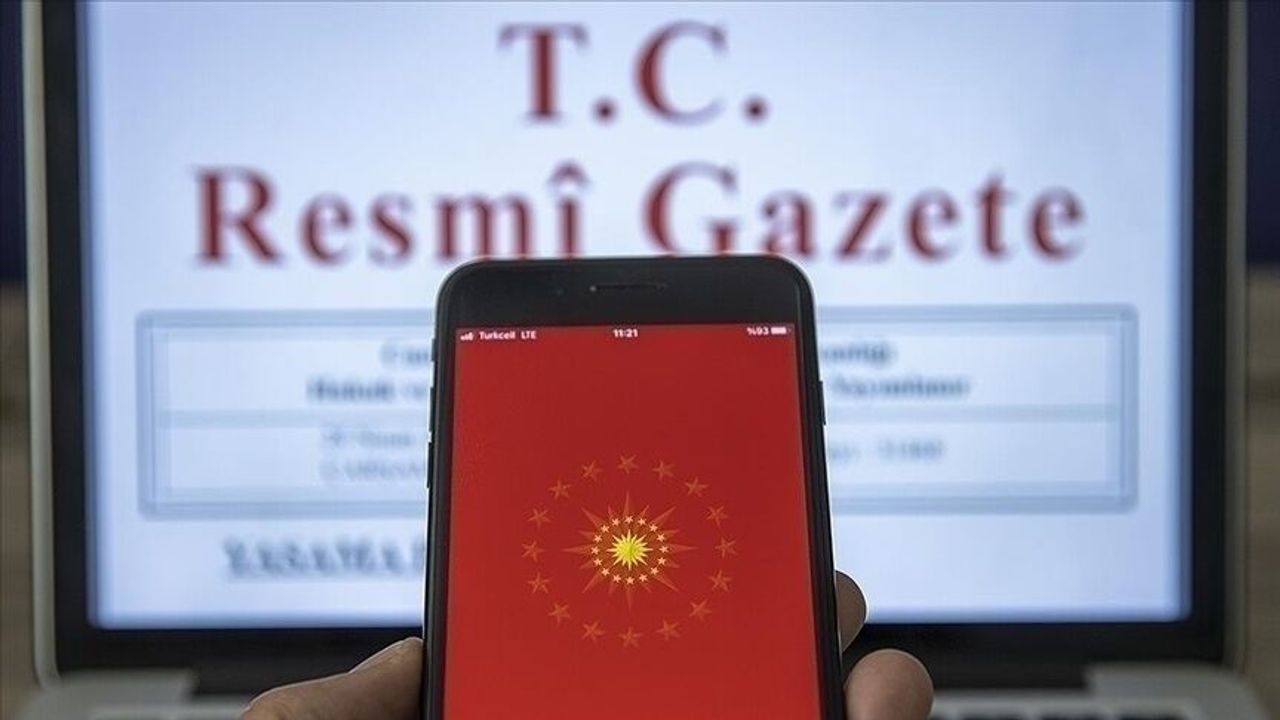 Resmî Gazete'nin yeni sayısı yayımlandı: Hibe anlaşması, Vergi tebliği ve AYM kararları dikkat çekti