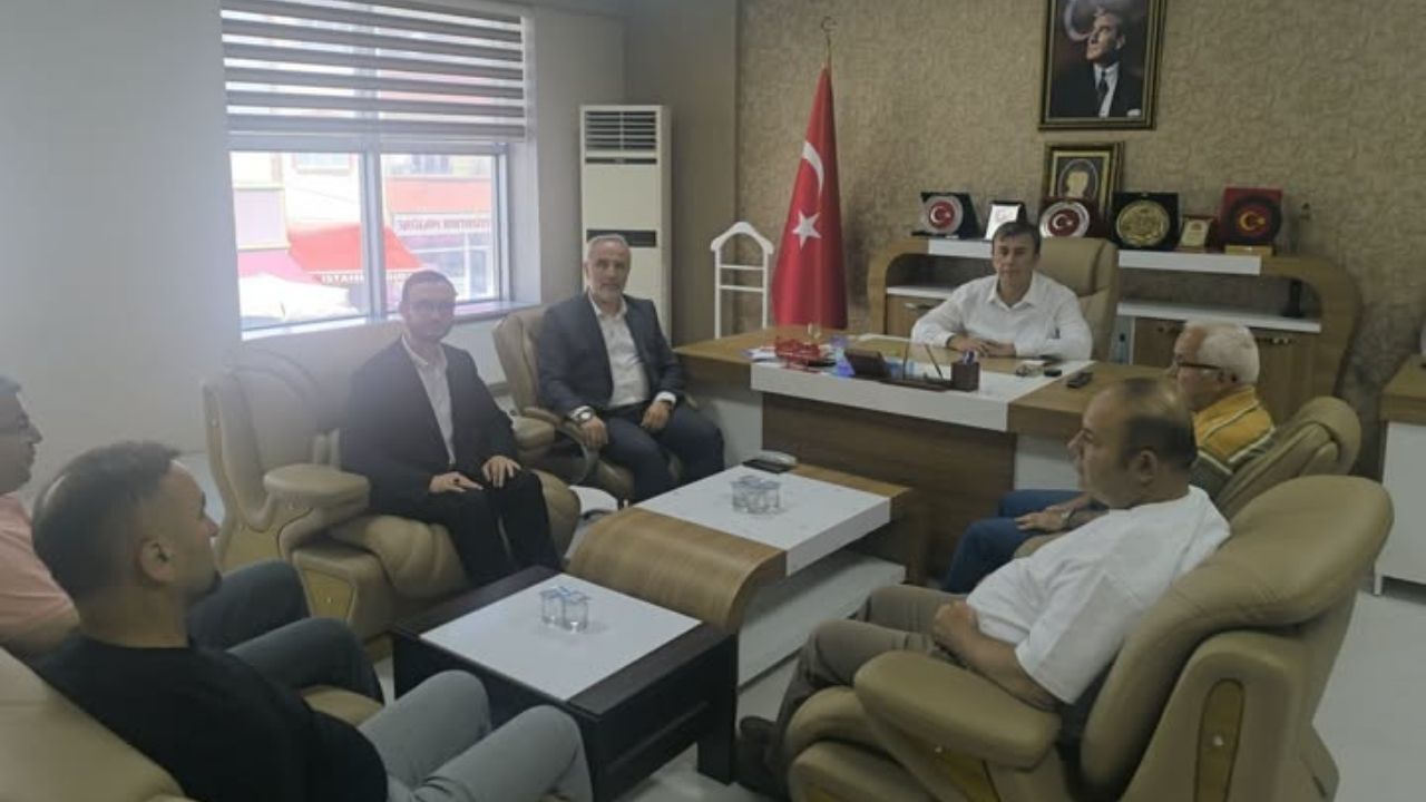 Sarıkaya İlçe Müftüsü Elveren'den Kadışehri Belediye Başkanı Karadavut'a ziyaret