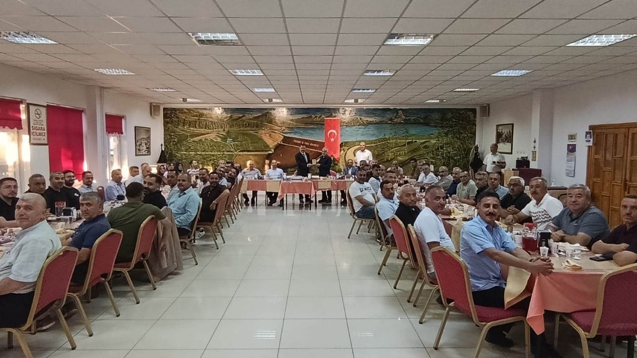 Yozgat İl Özel İdaresinde emekliye ayrılan Ahi için vefa gecesi düzenlendi