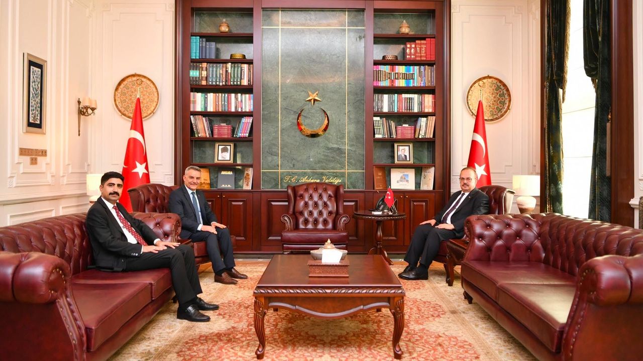 Vali Özkan ve Başsavcı Aydoğan'dan Ankara Valisi Canpolat'a nezaket ziyareti