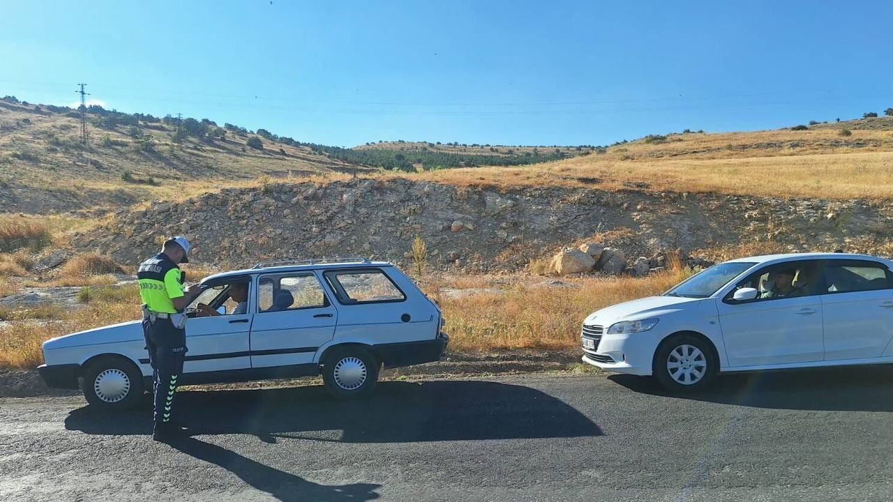 Çayıralan'da sürücülere emniyet kemeri uyarısı