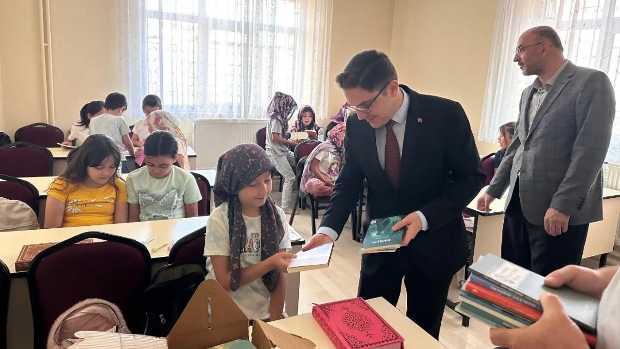 Çayıralan Kaymakamı Bostancı’dan Yaz Kur’an kurslarına ziyaret