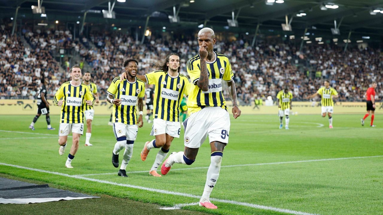 Fenerbahçe, Sturm Graz’ı deplasmanda mağlup ederek play-off turuna yükseldi