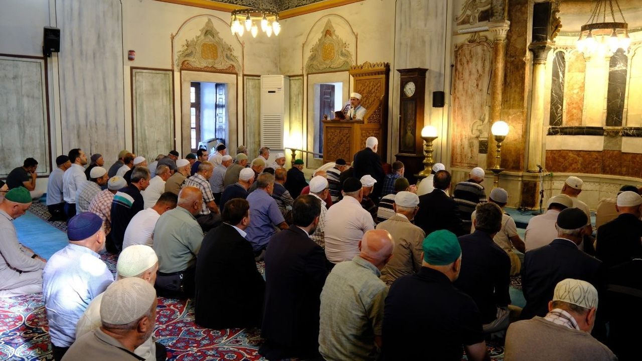 AK Parti Yozgat teşkilatında vefat edenler dualarla anıldı
