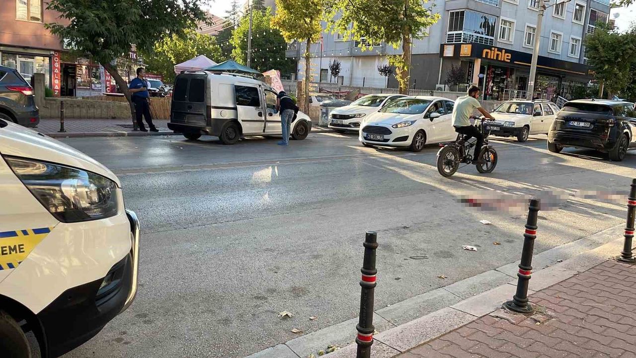 Sokak ortasındaki bıçaklamanın ardından alacak verecek meselesi çıktı