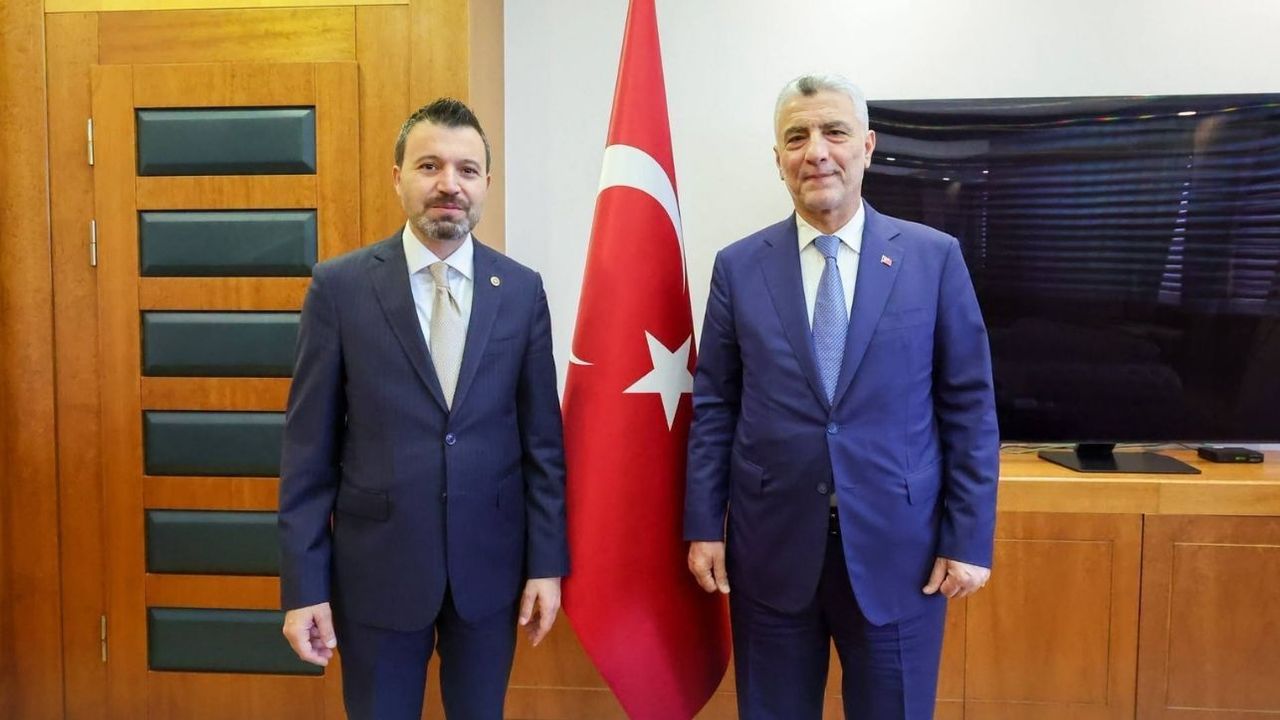Yozgat vekili bakanla görüştü: Talepleri iletti
