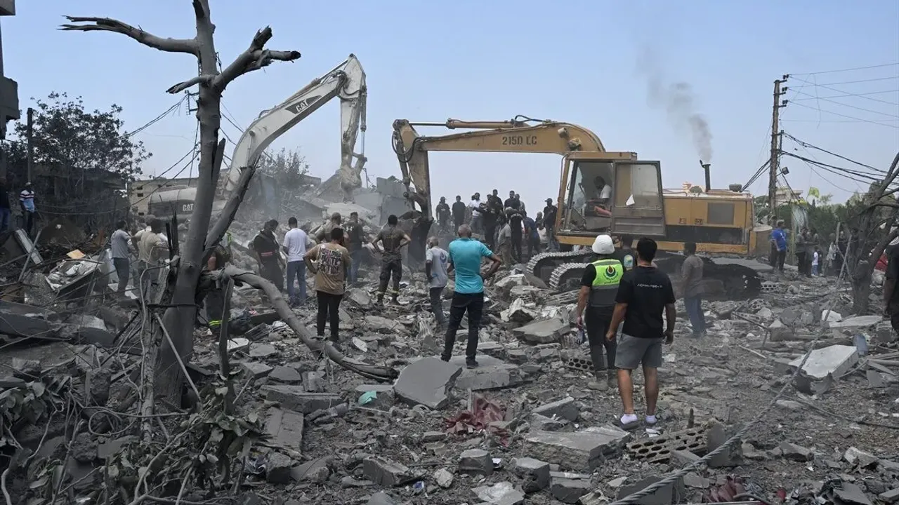 İsrail'in Suriye'ye yönelik saldırısına dünyadan tepki